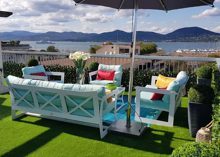 Tropez Sea View Penthouse