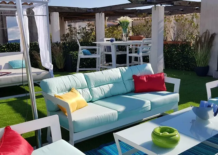 Tropez Sea View Penthouse